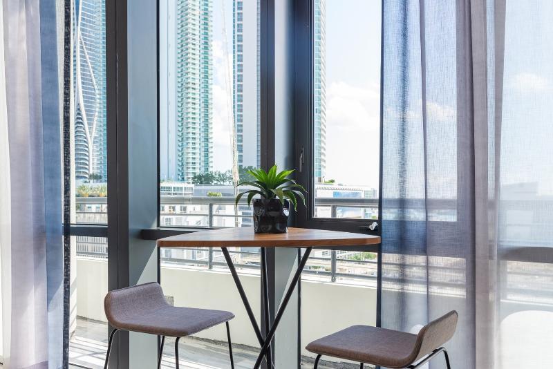Global Luxury Suites Downtown Miami Exterior photo
