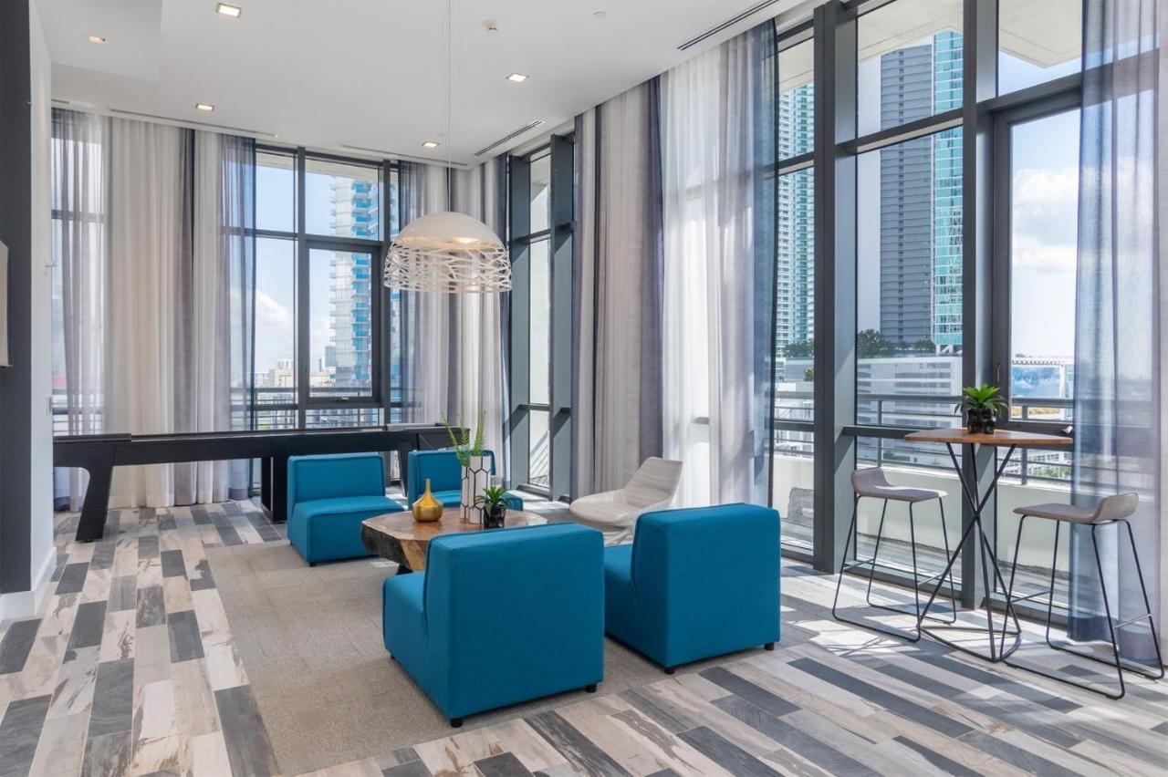 Global Luxury Suites Downtown Miami Exterior photo